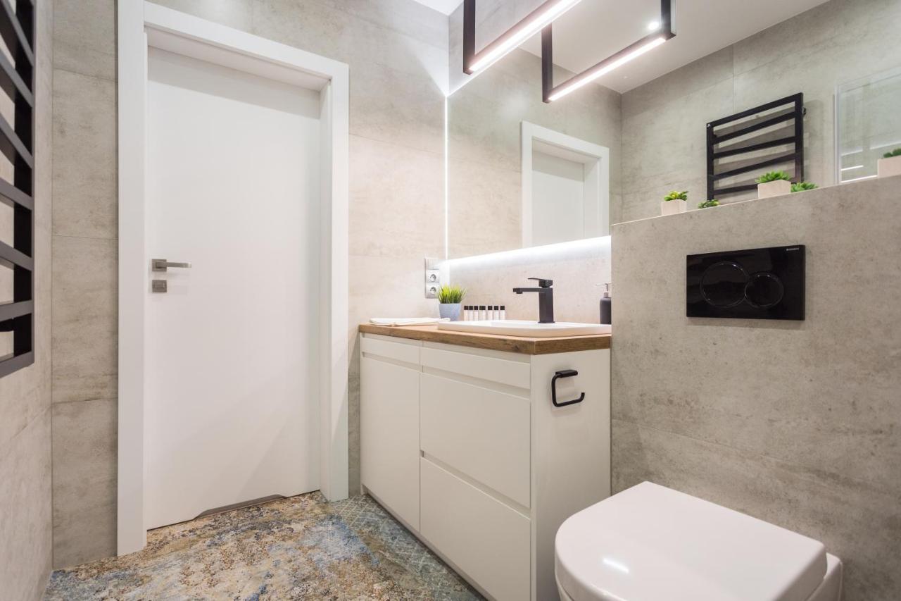 Of The Kings - Smile Apartamento