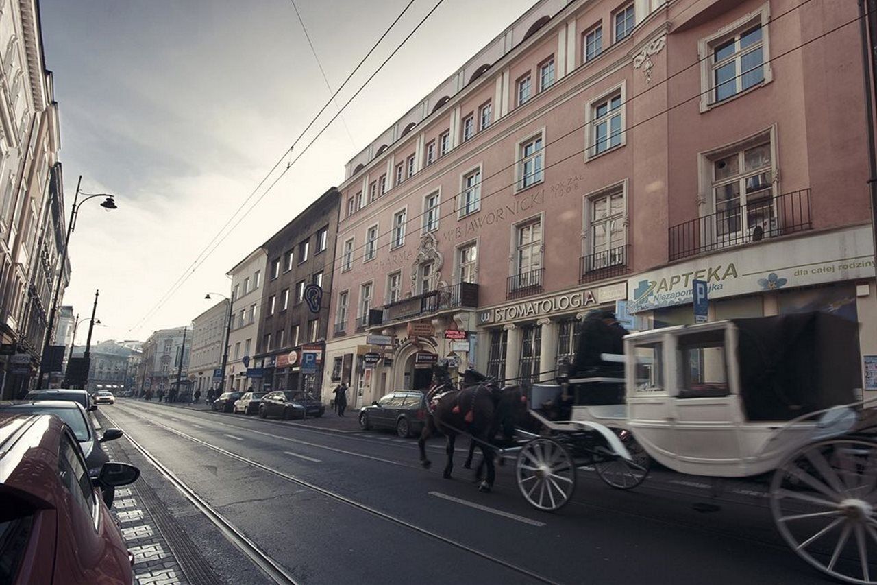 Abella & By Artery Krakow