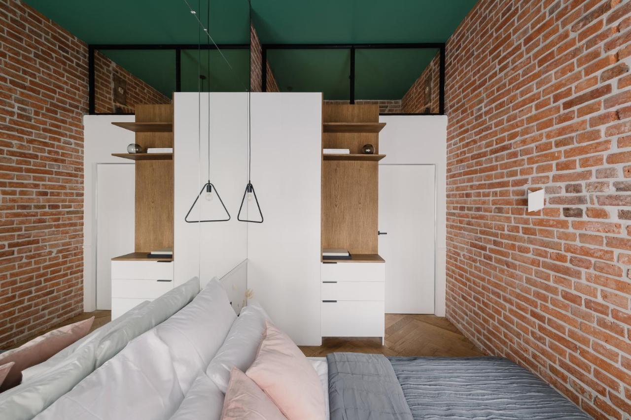 Larry Bird Old Town By Willywalls Apartment Krakow