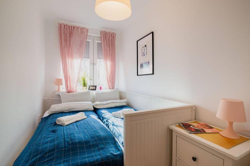 White Beds - For 6 People In The Center Kraków