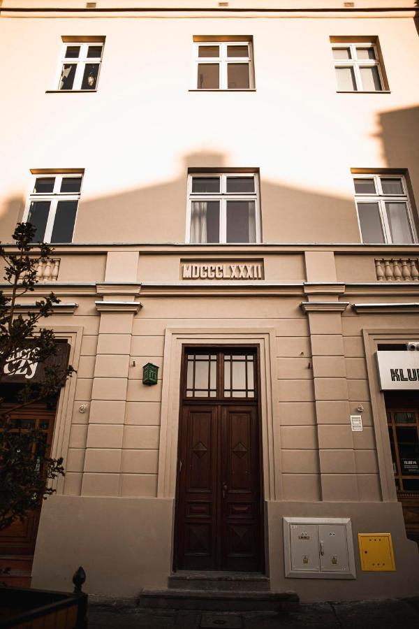 Apartament Vilao *