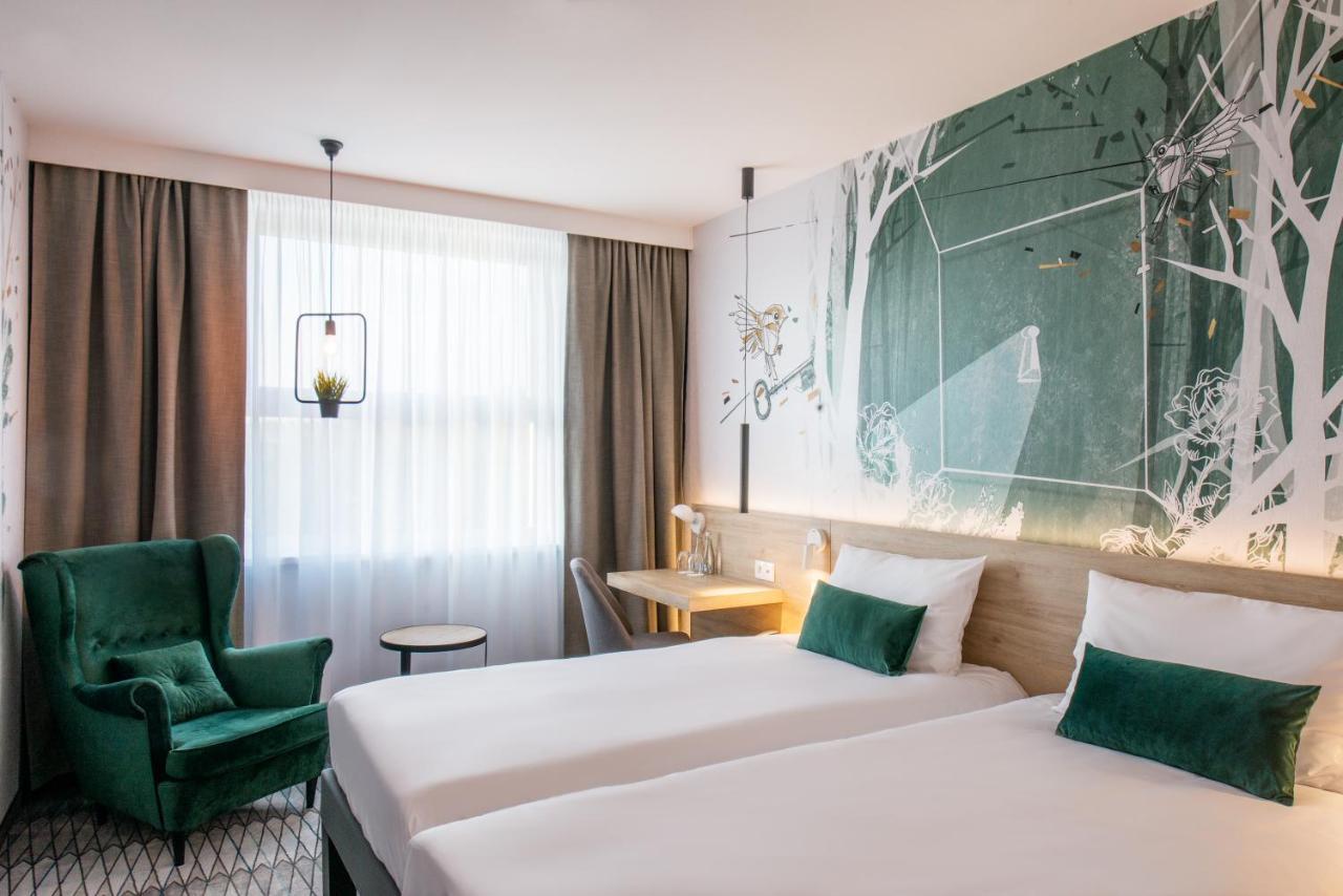 Ibis Styles East
