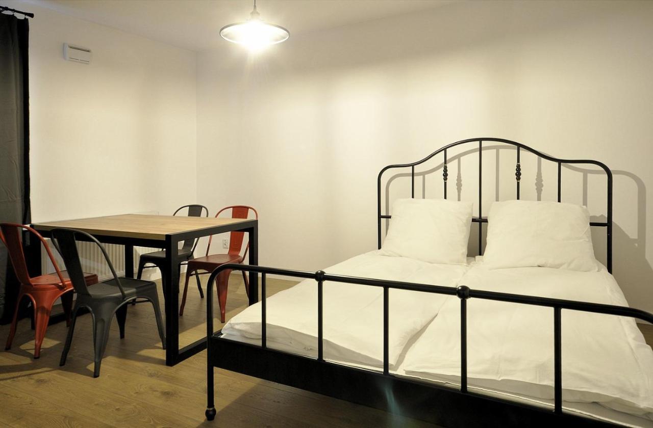 Apartament Schindler’s Factory Zabłocie Deluxe Wawelofts *
