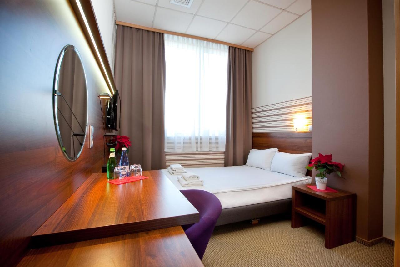 Aspel 3* Krakau