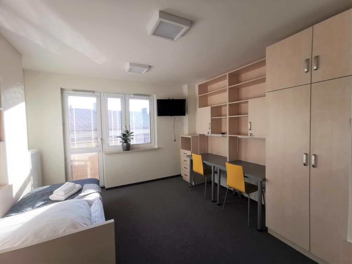 Hostel Dom Studencki Zaulek *