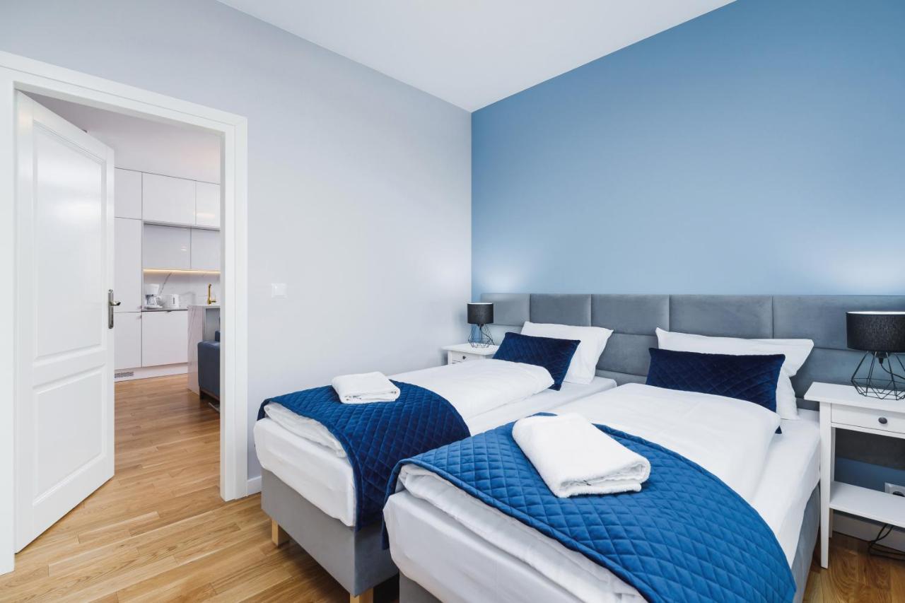 Apartment Ny Wroclawska Cracow By Renters Prestige Krakau