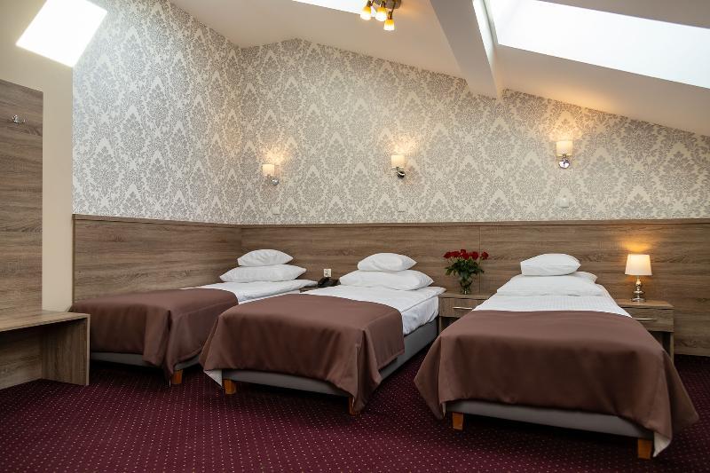Hotel Maximum 3*