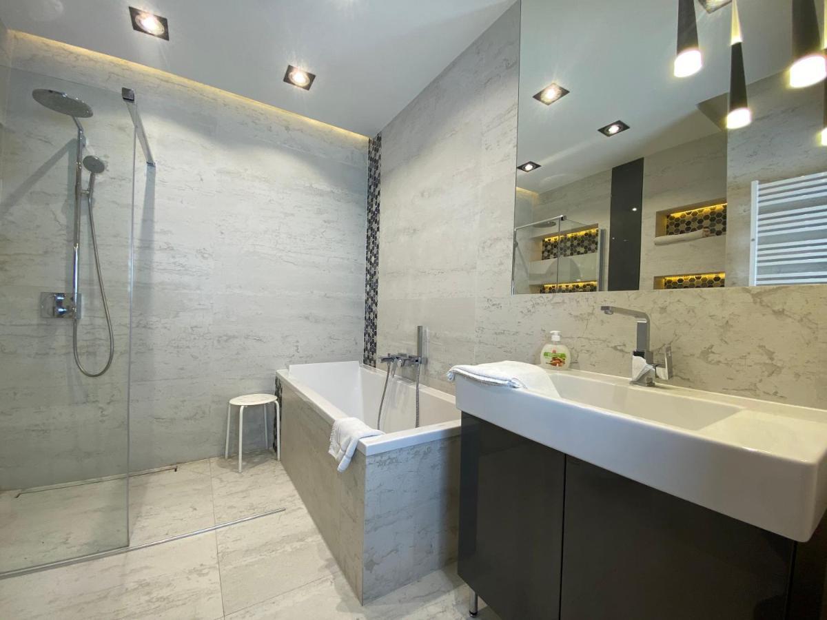 P&j Lubicz Apartment Krakau
