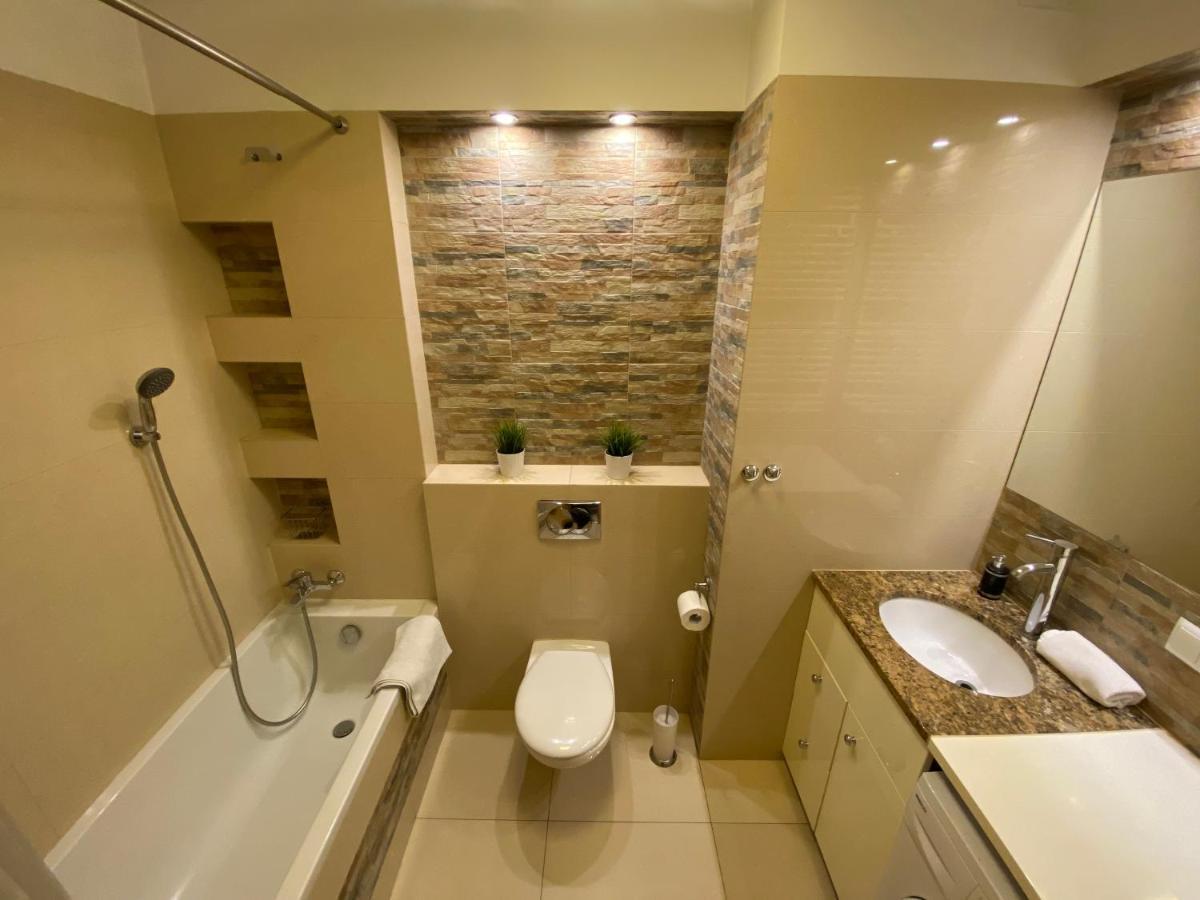 P&j Lubicz Apartament