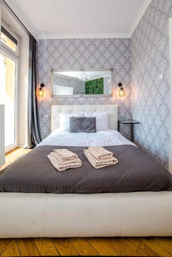 Cracovia Apartments *