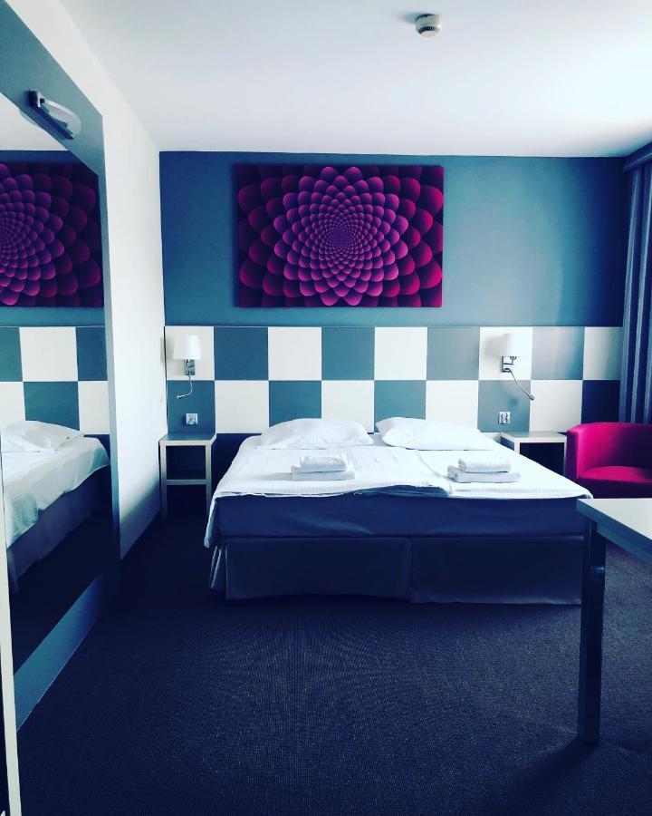 Hotel H6 Major Travel & Business, Free Parking Kraków