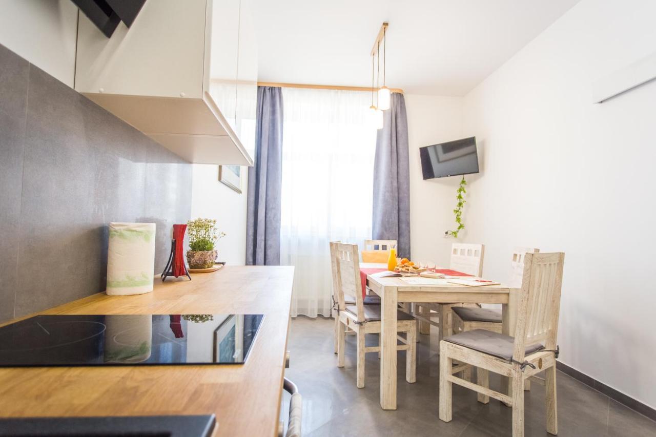 Fogra Travel Apartment *
