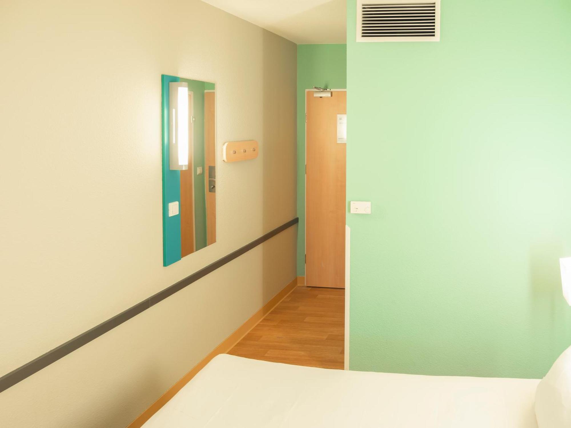 Ibis Budget Bronowice * Krakow