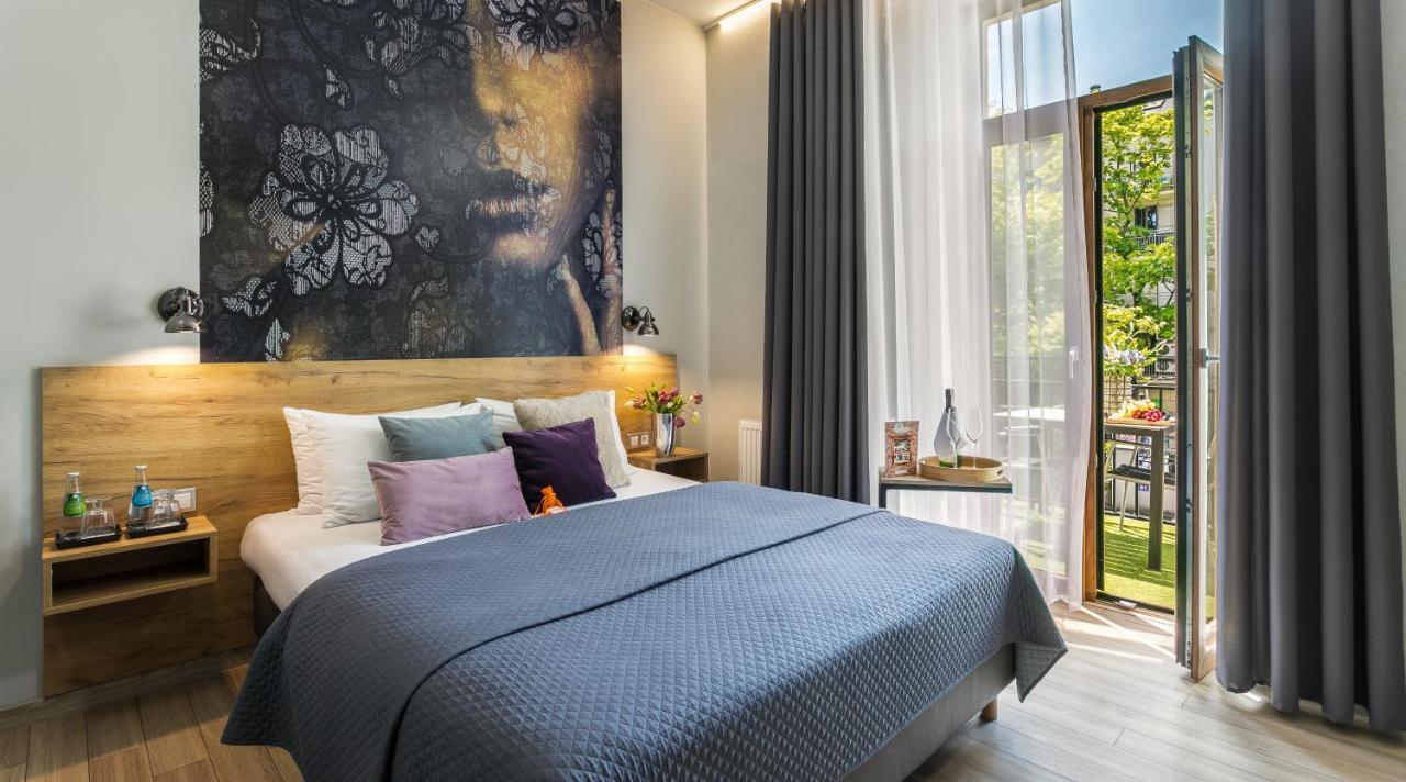 Art & Garden Aparthotel 3*