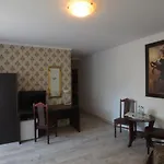 Dworek Złoty Róg Hotel i Restauracja