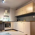 Mini Apartament Cracow / Krakow Z M. Postojowym
