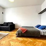 Old Town Apartment