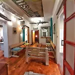 Party House And Garden