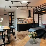 Modern Apartment Arizona Studio Old Town Dietla Balcony