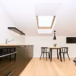 Chodkiewicza 10