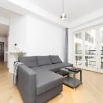 Spacious Apartment In Old Town P4You Pl