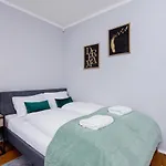 Modern Apartments Cracow Lagiewniki By Renters