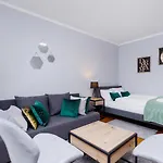 Modern Apartments Cracow Lagiewniki By Renters