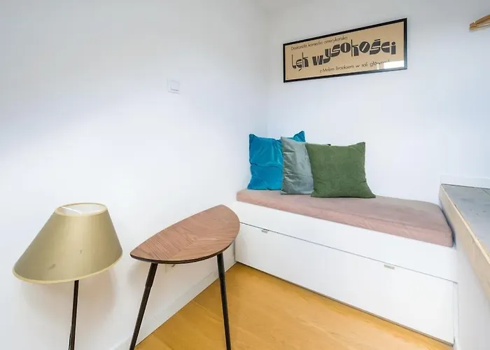 Super Fancy Apartment In Trendiest Area