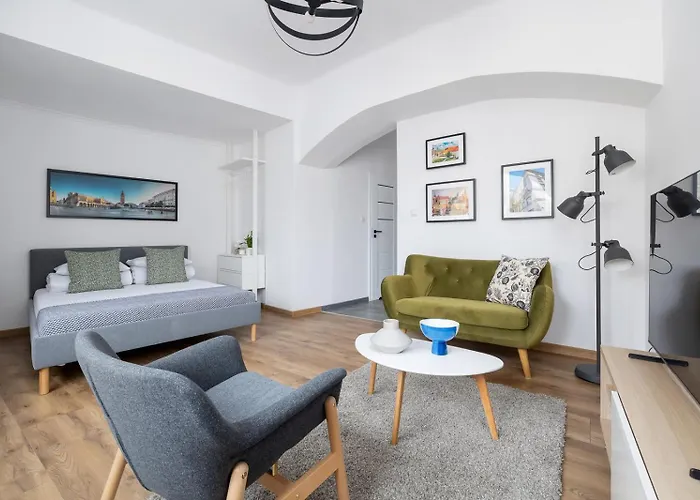 Zyblikiewicza 5- Studio Apartment- Old Town