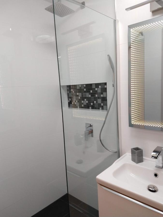 Jacuzzi Lazur Apartment