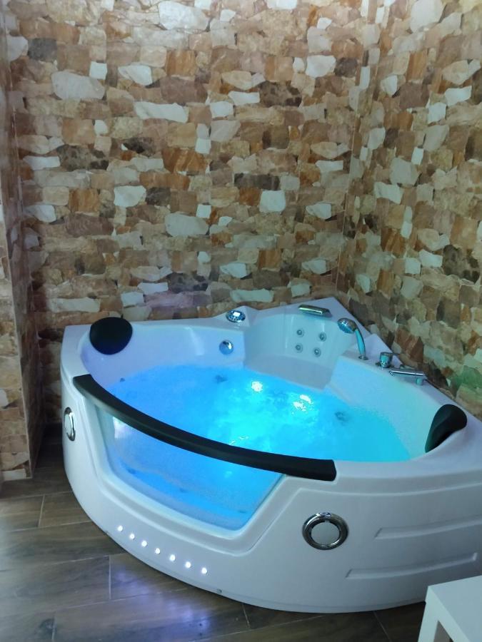 Apartment Jacuzzi Lazur