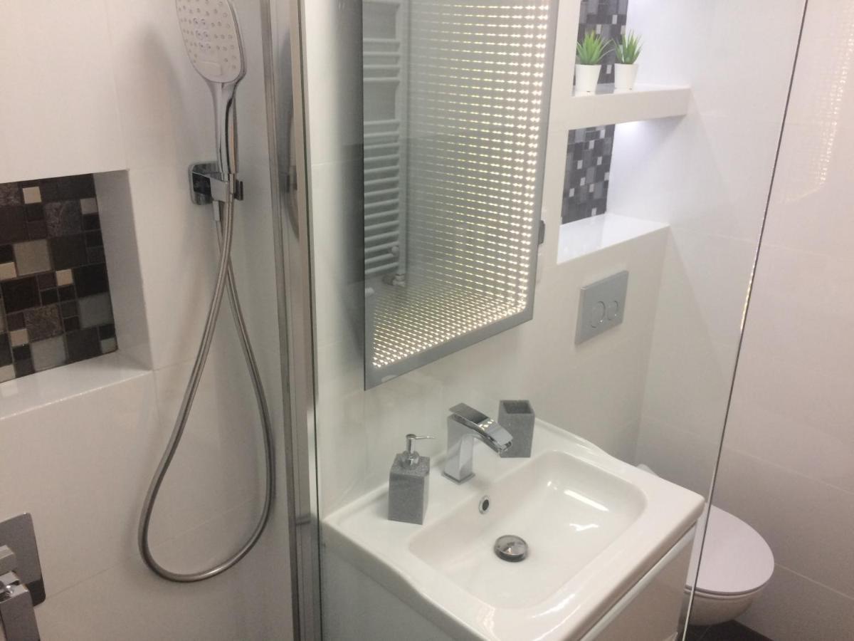Apartment Jacuzzi Lazur