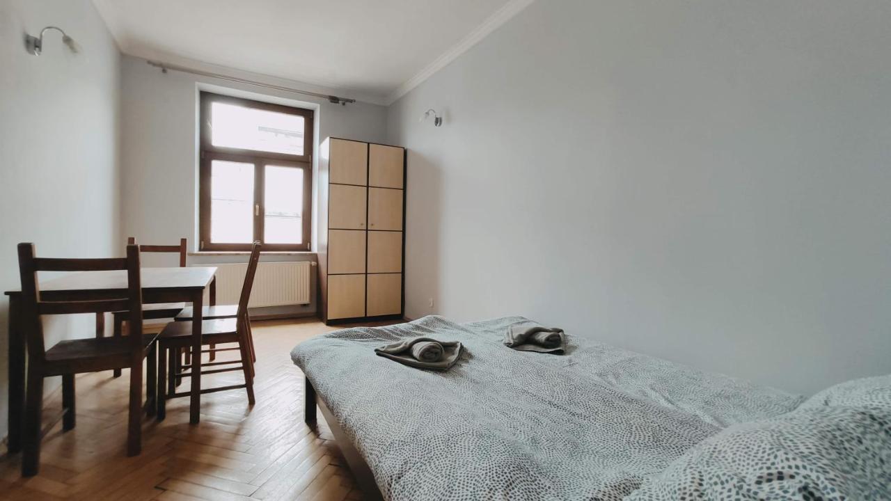 Apartamento Florianska 10 By Homeprime Cracóvia