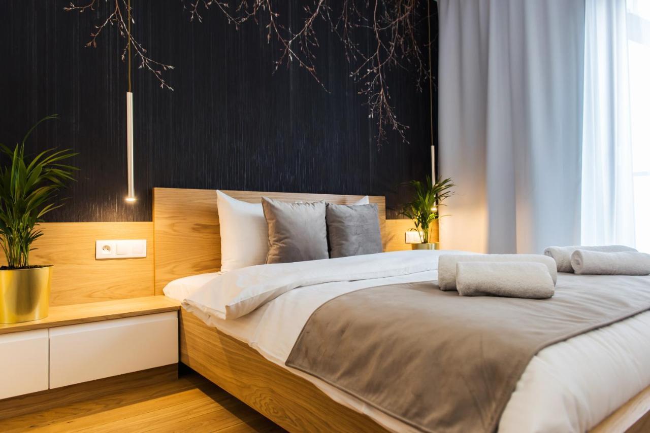 By Bed&bath Apartament