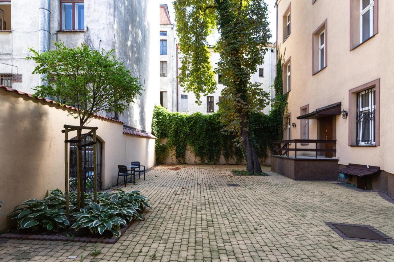 Aparts Jablonowskich Apartment
