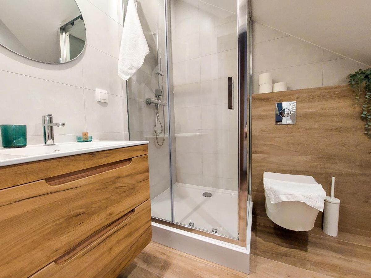 Apartament Mr - Limba *