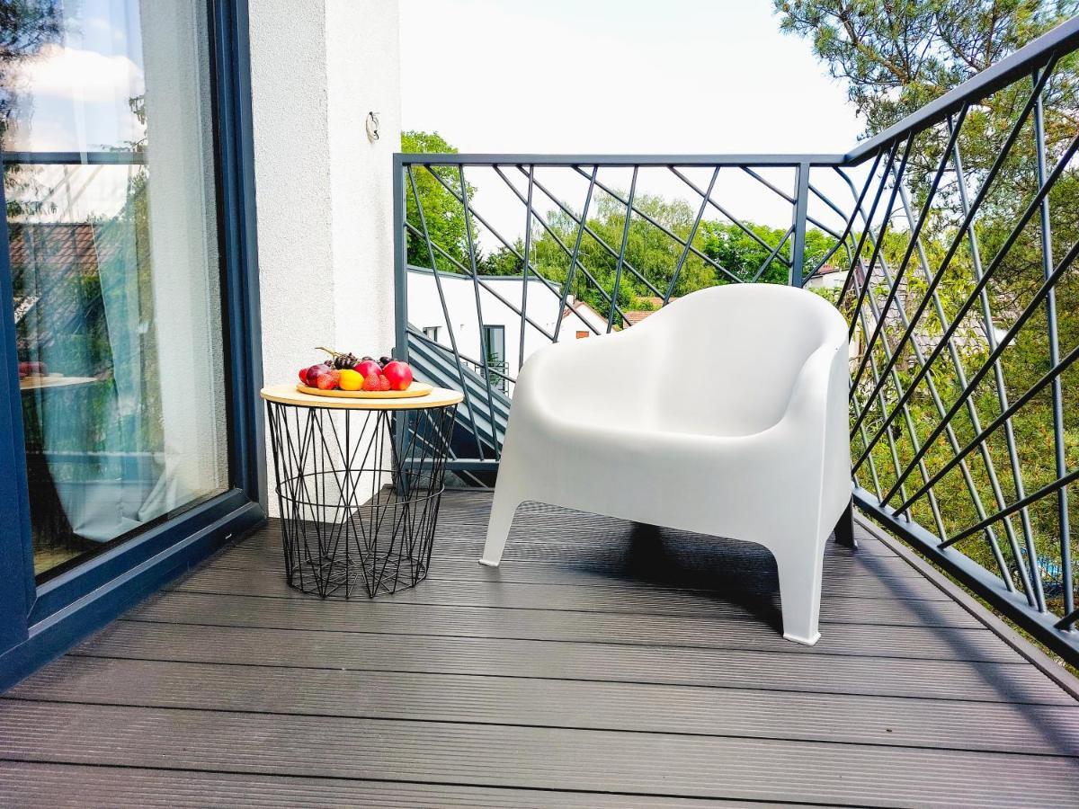 Apartament Mr - Limba *