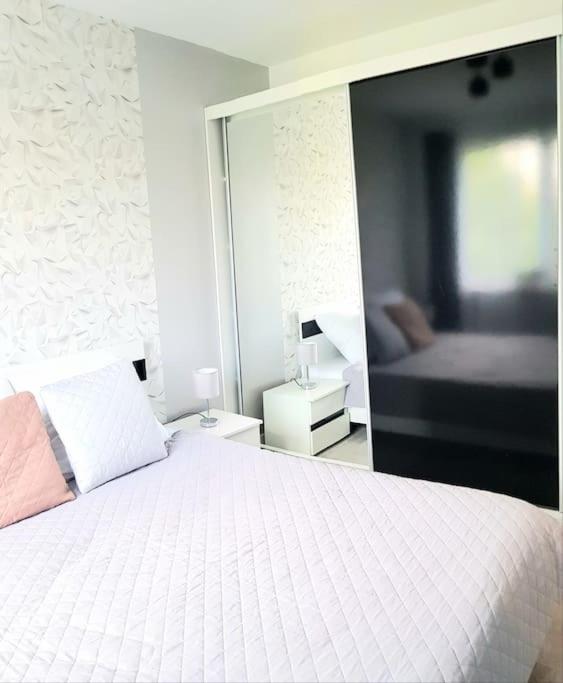 Apartamento Modern Capital Downtown 2 Balcony *