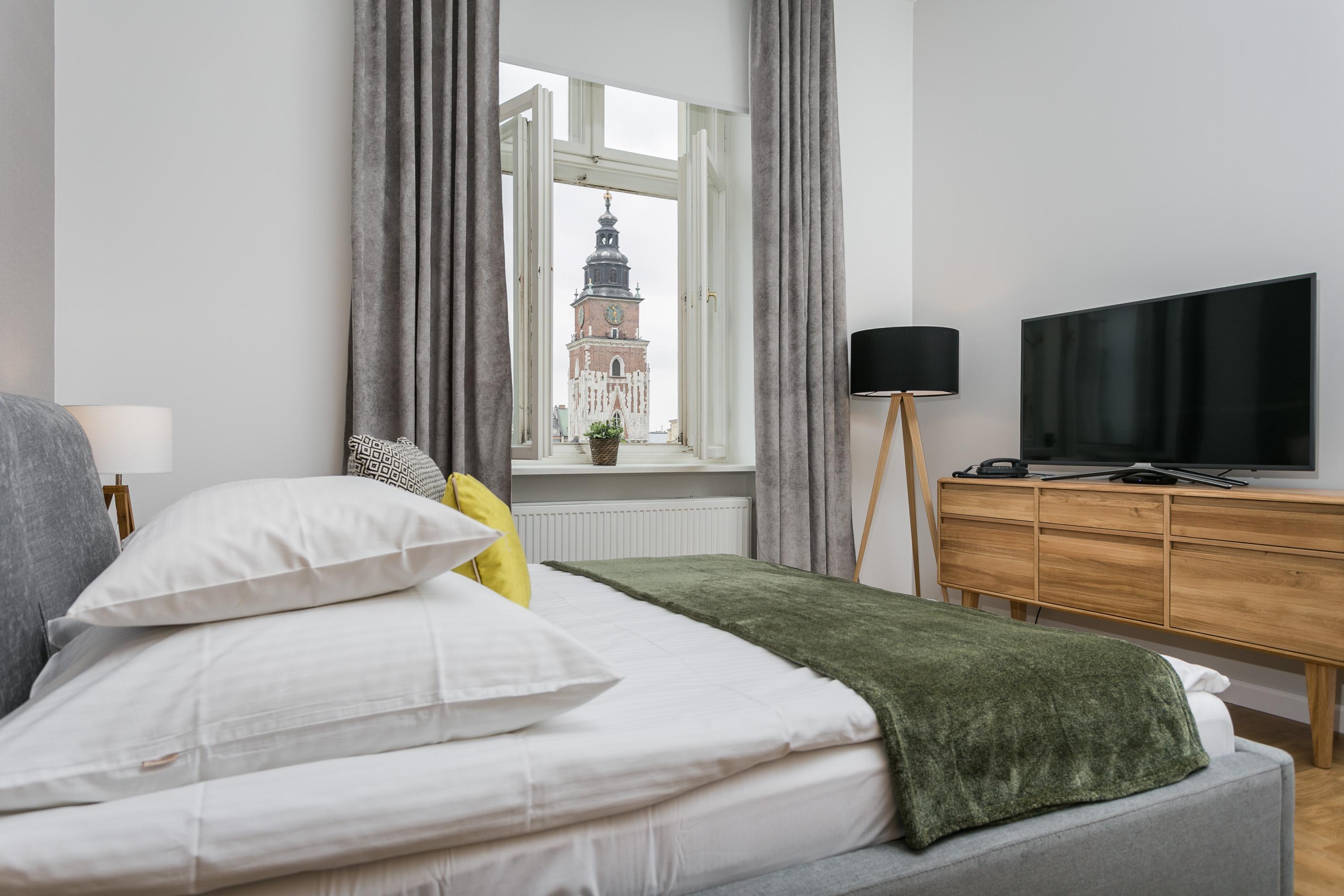Venetian House Market Square Aparthotel 4*