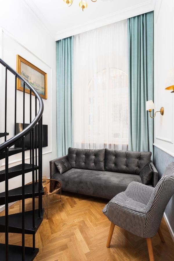 Of The Kings-old Town Pastel Appartement