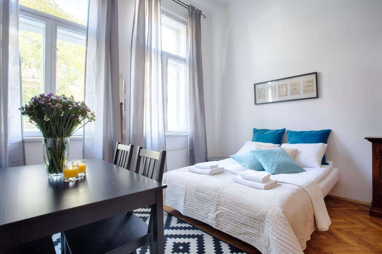 Tyzenhauz Economy Apartamento *