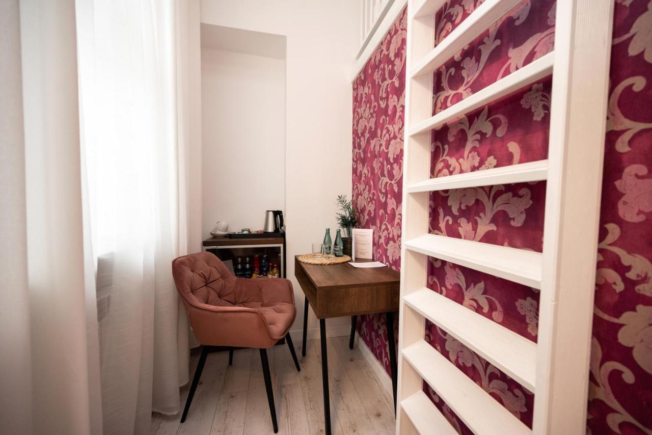 Hive Family House Hotel