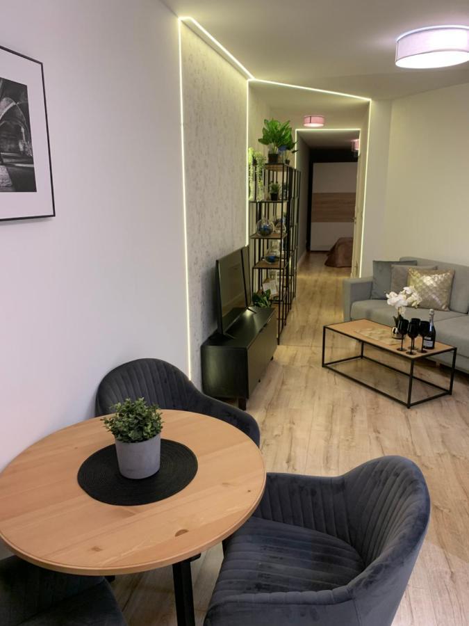 Moderno Apartment