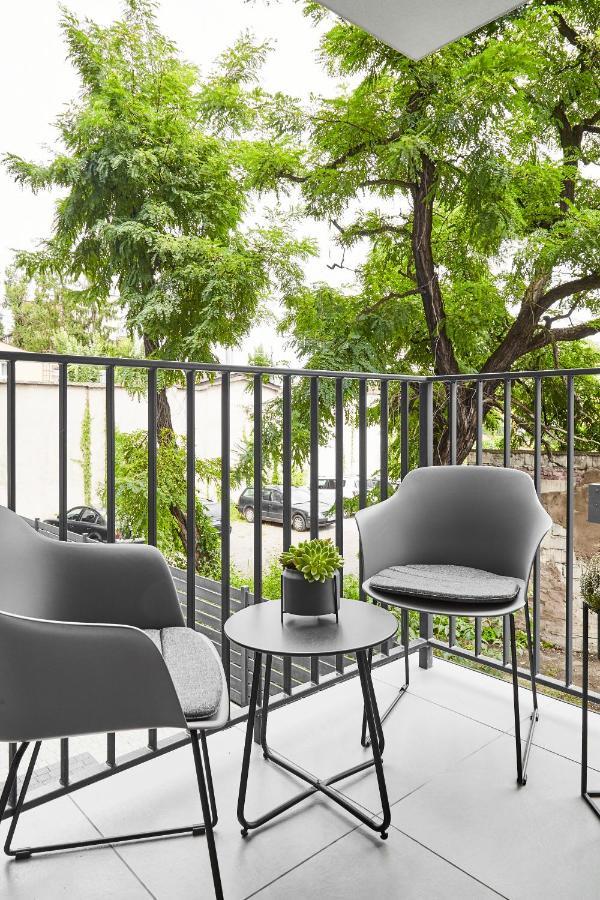 Househost :miodowa 42/4a Apartment