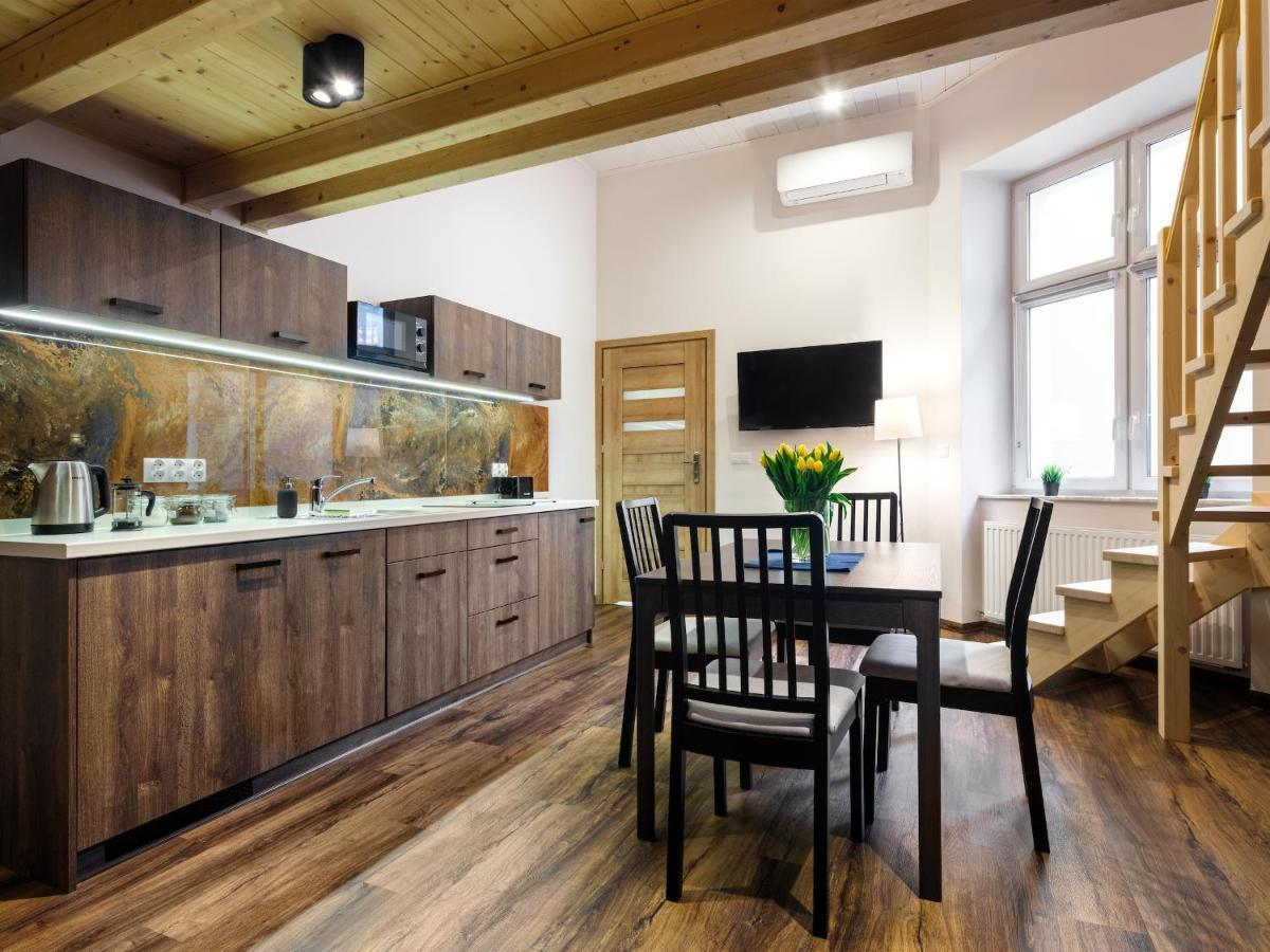 Tyzenhauz Economy Apartamento
