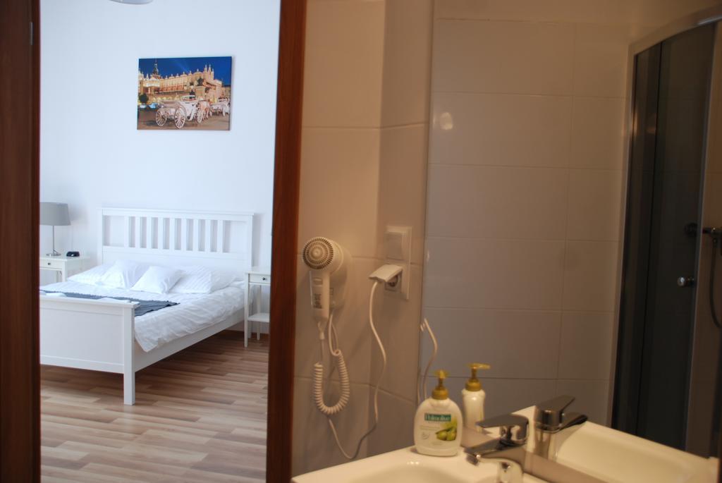 Aparthotel K22 Bonerowska 8 3*