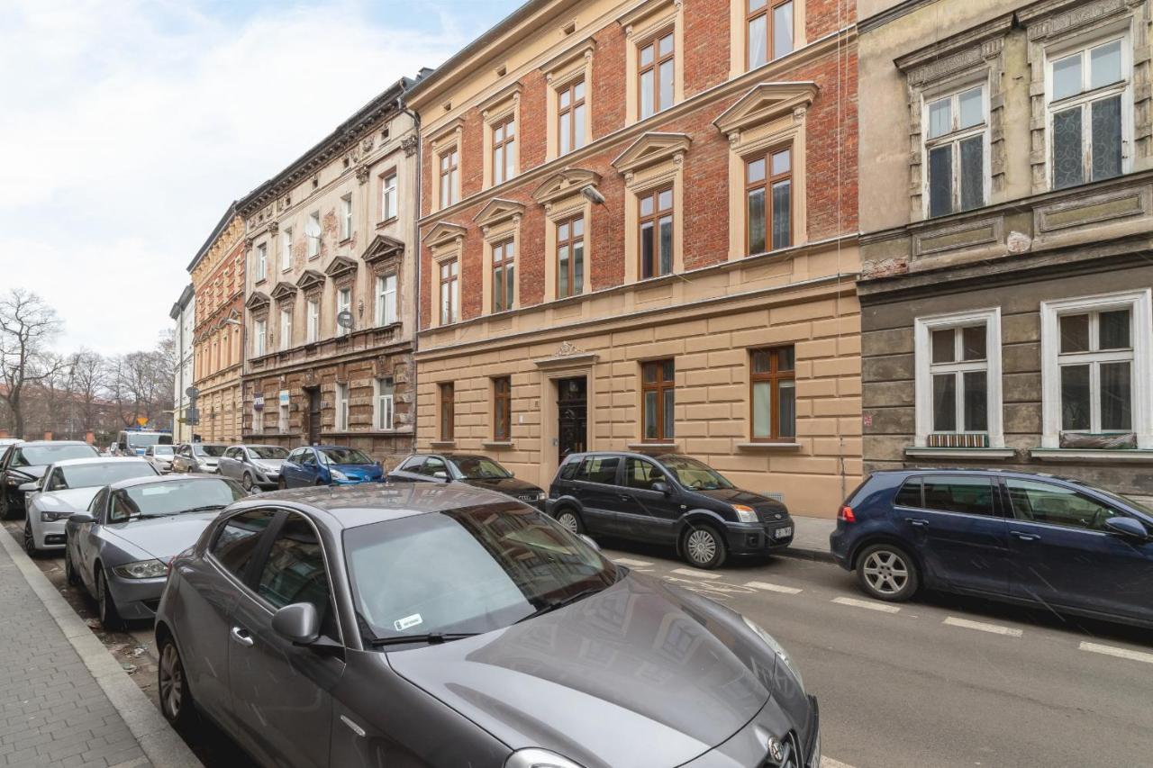 Apartment Mezzanine Retro Strzelecka Old Town By Renters *