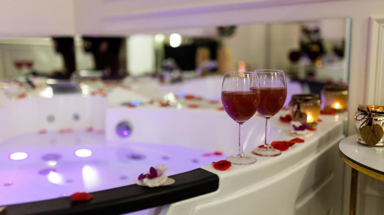 Vistula Boulevards Jacuzzi Apartment