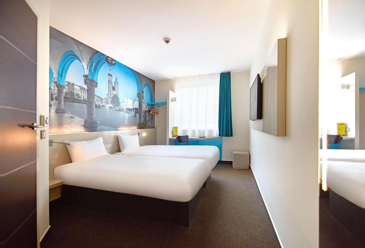 Centrum Hotel 2*