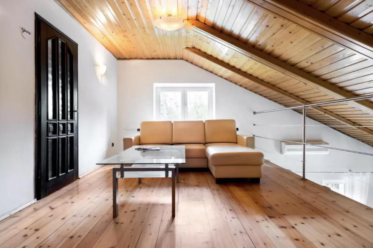 Homestay Sloneczne Pokoje W Parku Krakow